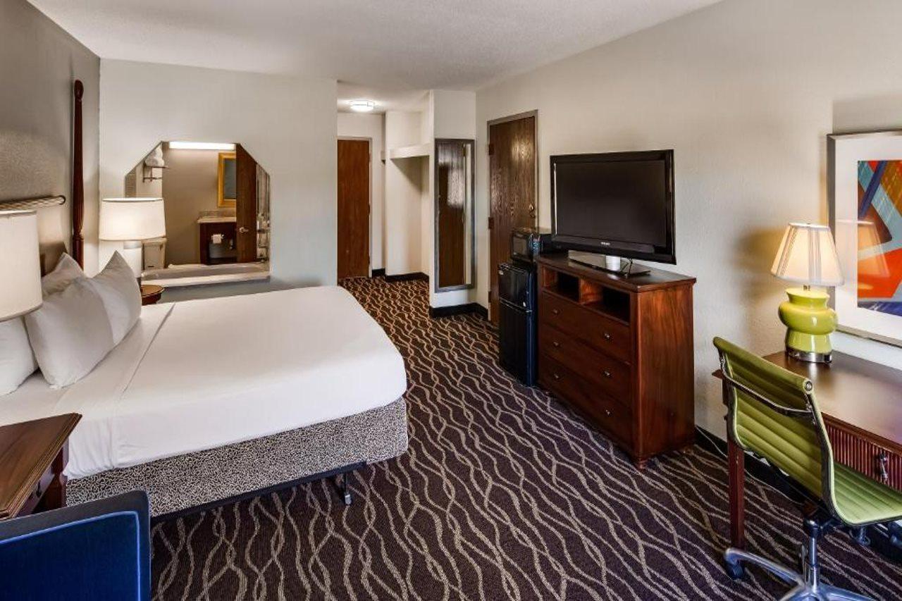ניו באפלו Bliss Point Inn & Suites מראה חיצוני תמונה